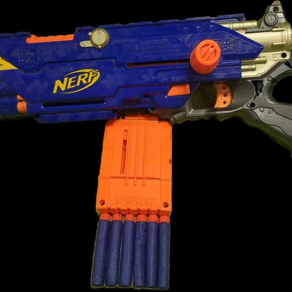 Nerf LongStrike CS-6 Blaster - Picture 11 of 13